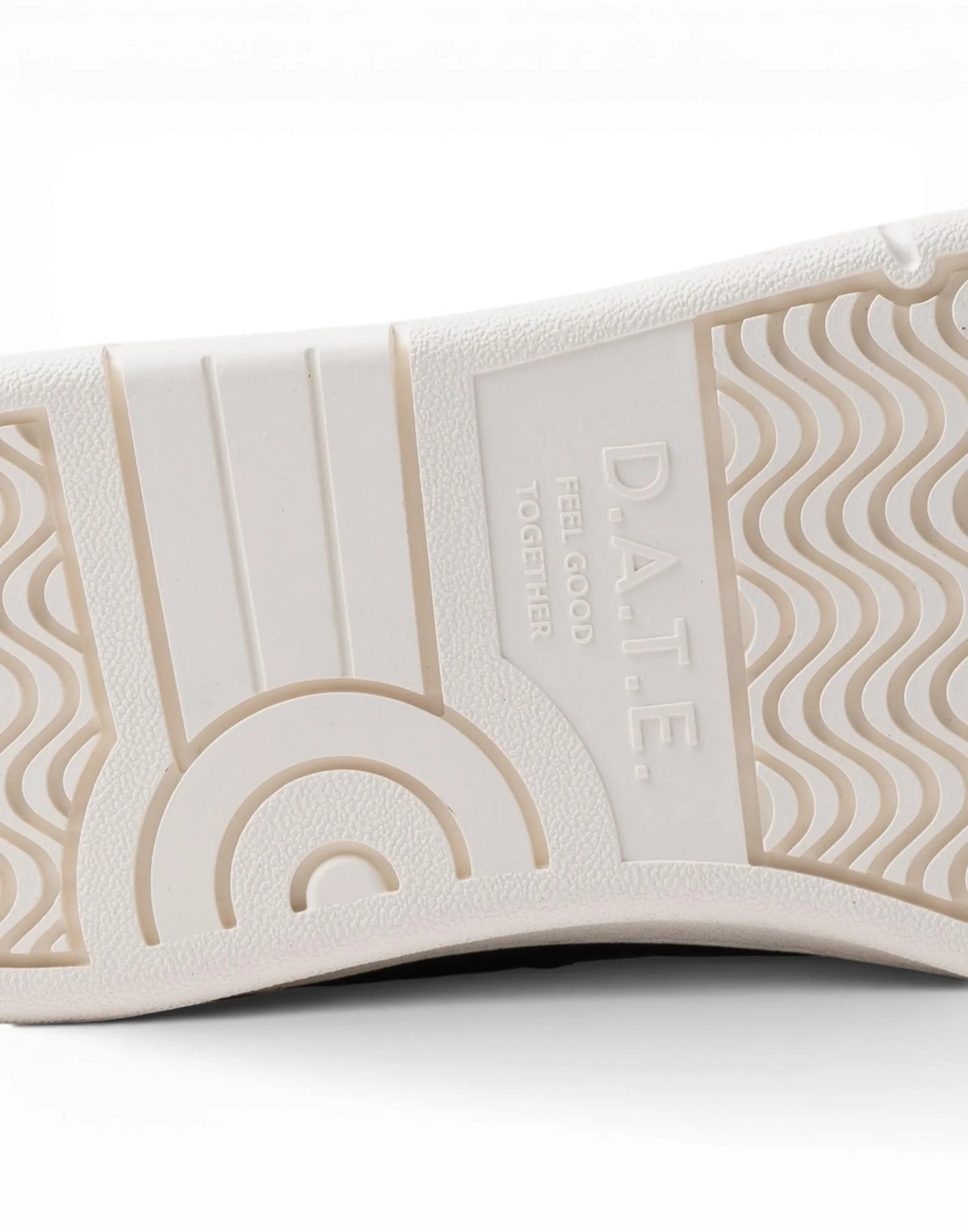 D.A.T.E. COURT 2.0 VINTAGE Donna - Image 3