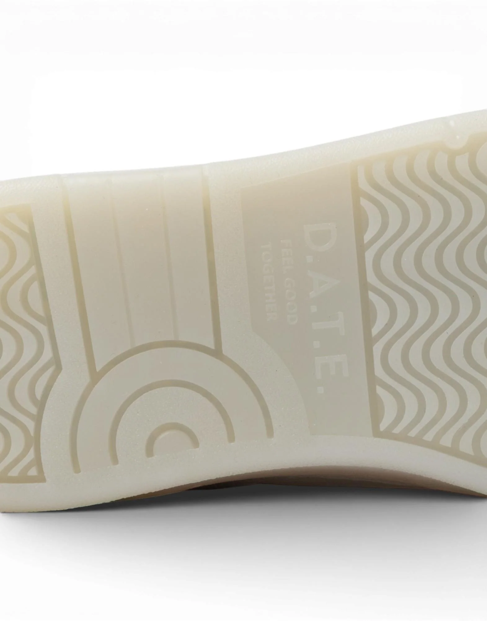 D.A.T.E. COURT 2.0 VINTAGE Donna - Image 3